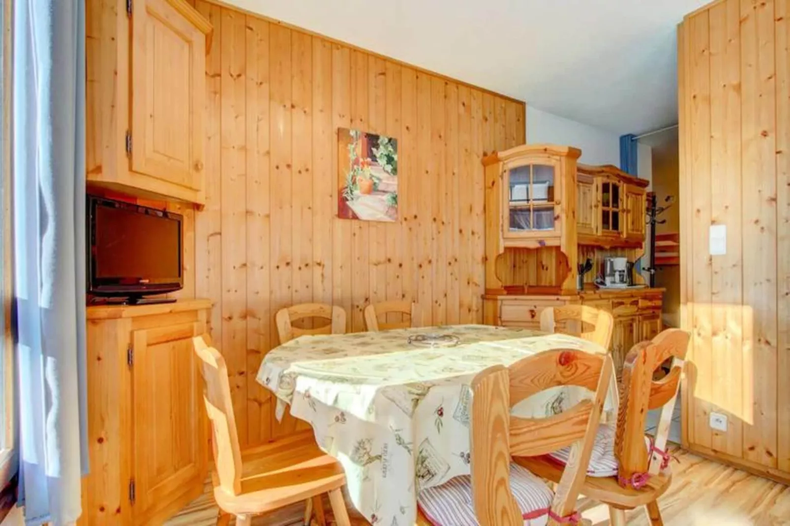 Résidence Le Fanyon-Eetkamer