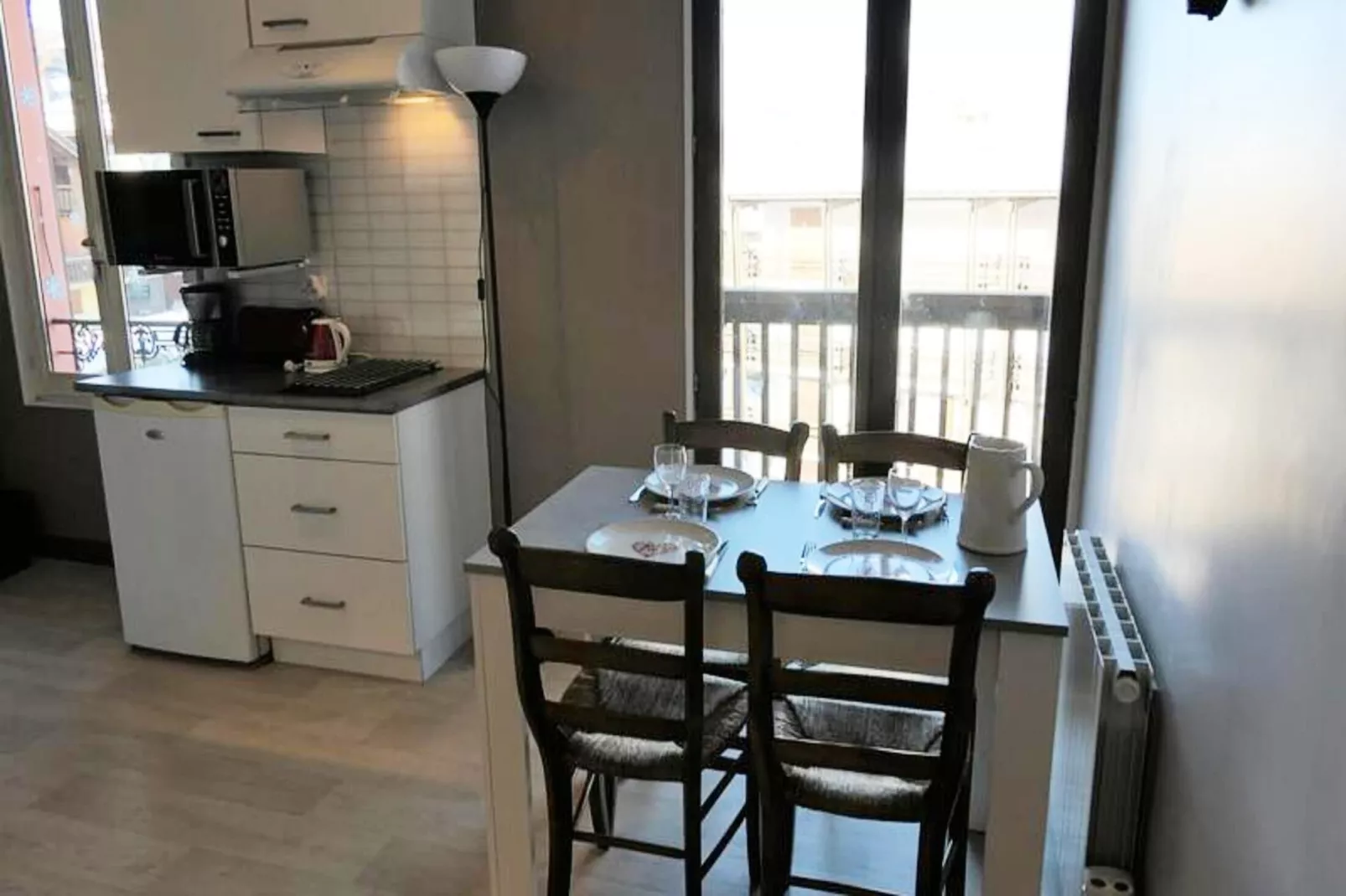 Résidence Les Bruyeres-Buitenkant zomer