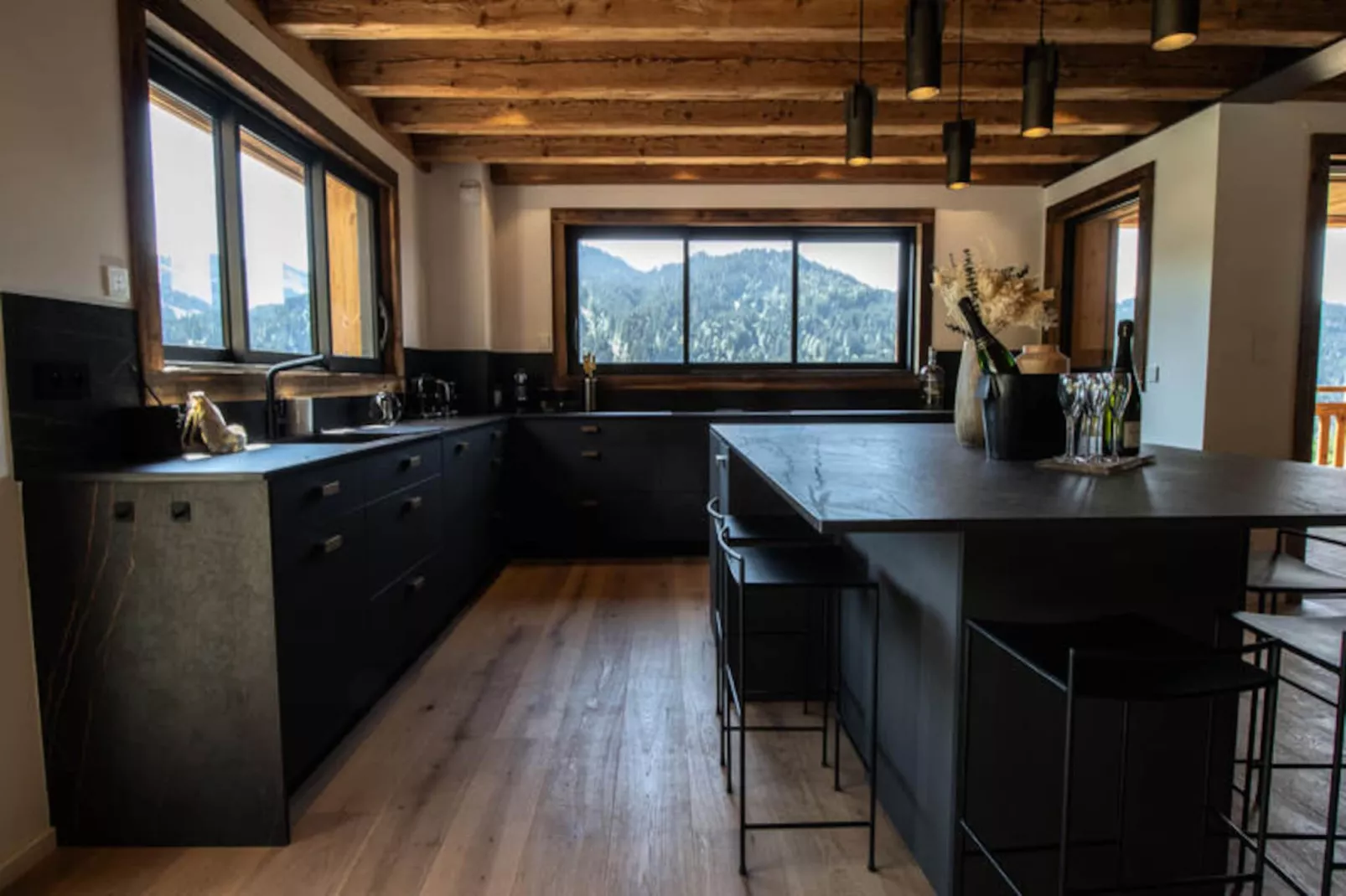 Chalets à Les Gets-Image-tags.