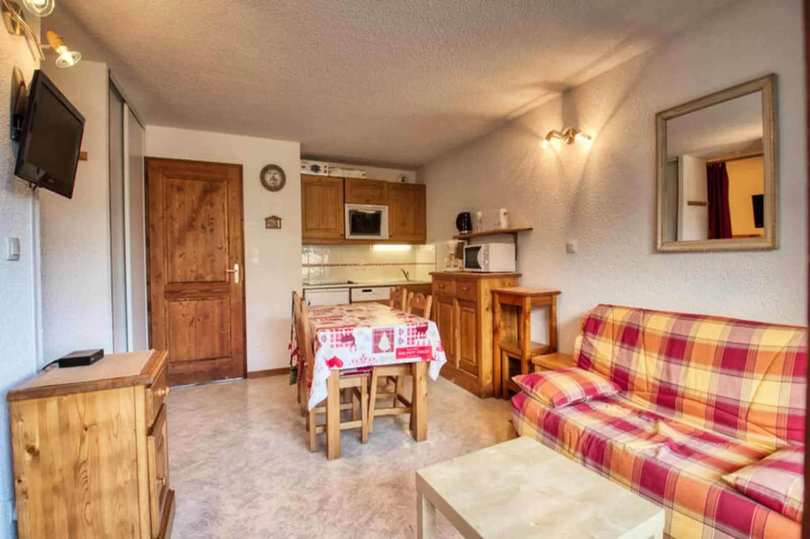 Résidence Hauts Des Esserts-Buitenkant zomer