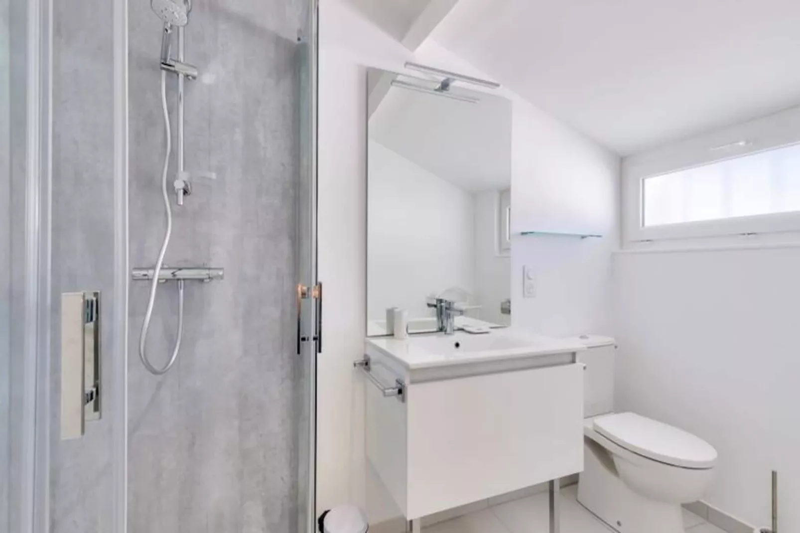 Querry Pigeon - maeva Home-Image-tags.