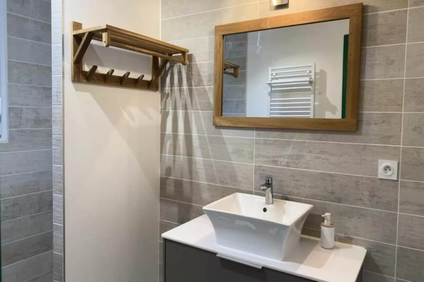 Villa Cor&eacute;e - Domaine Le Sherwood-Buitenkant zomer