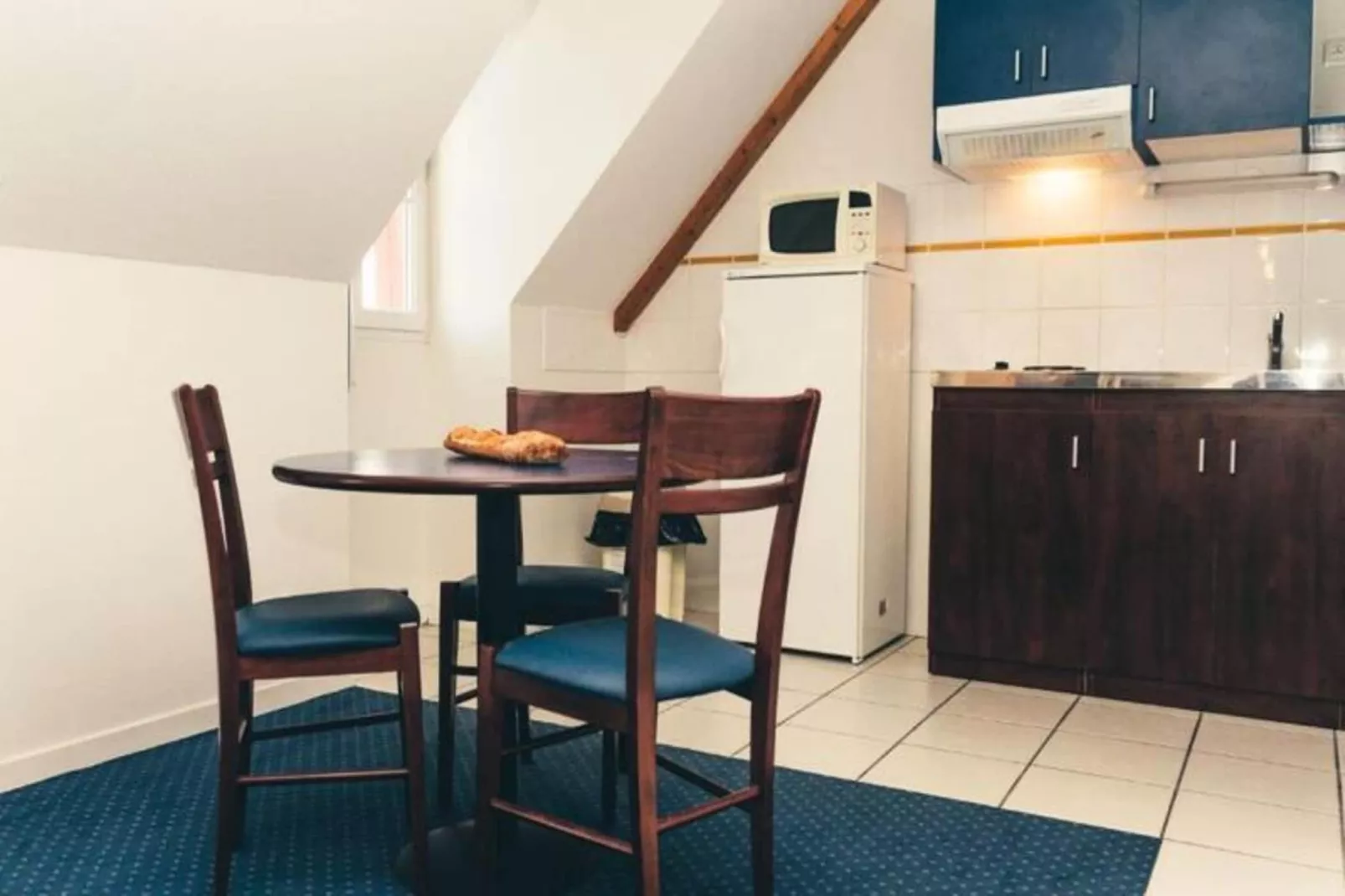 Appart'Hotel La Roche-Posay - Buitenkant zomer
