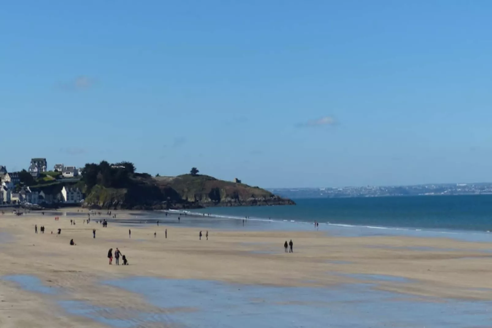 Résidence Parc-Buitenkant zomer