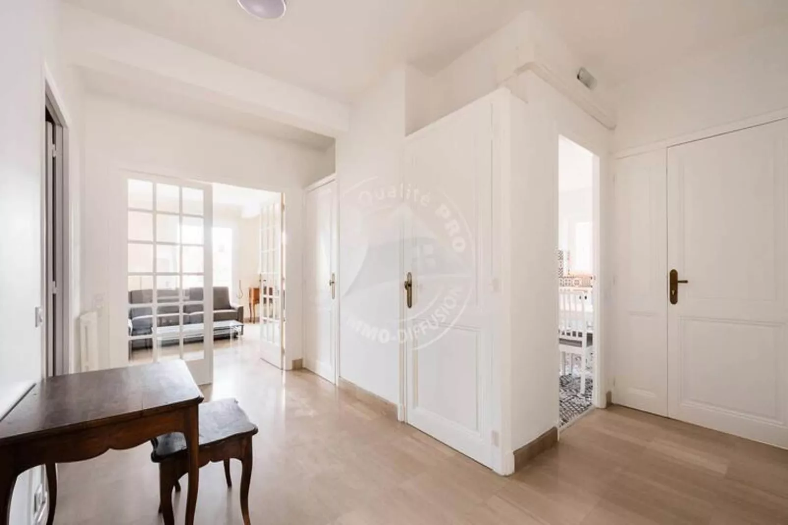 Résidence 1er étage-Hal-ontvangst