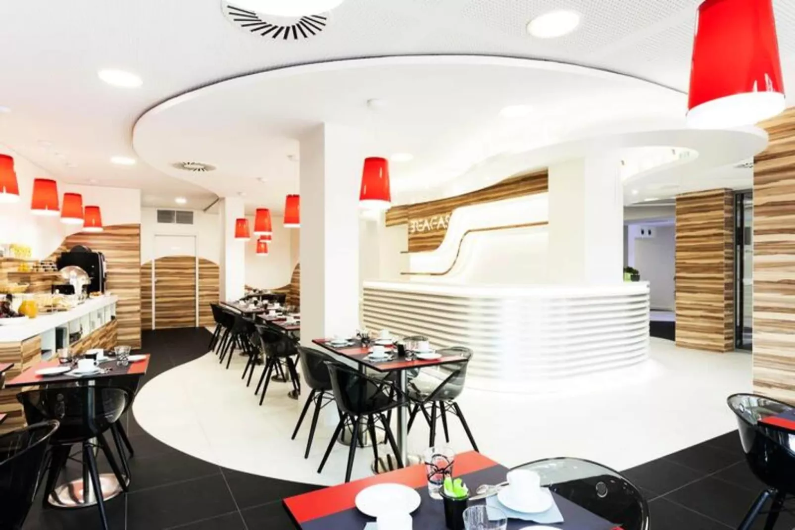 Néméa Appart'hôtel Résidence Toulouse Concorde****-Buitenkant zomer