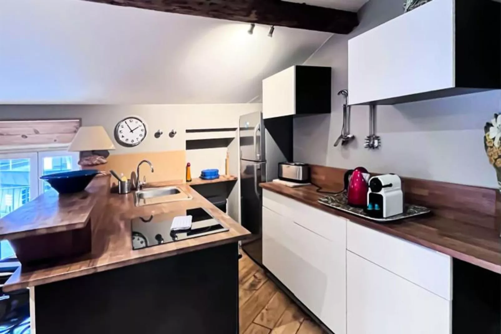 Charmant Appartement Pour 4 Dans Le Centre Ville De Bordeaux-Keuken