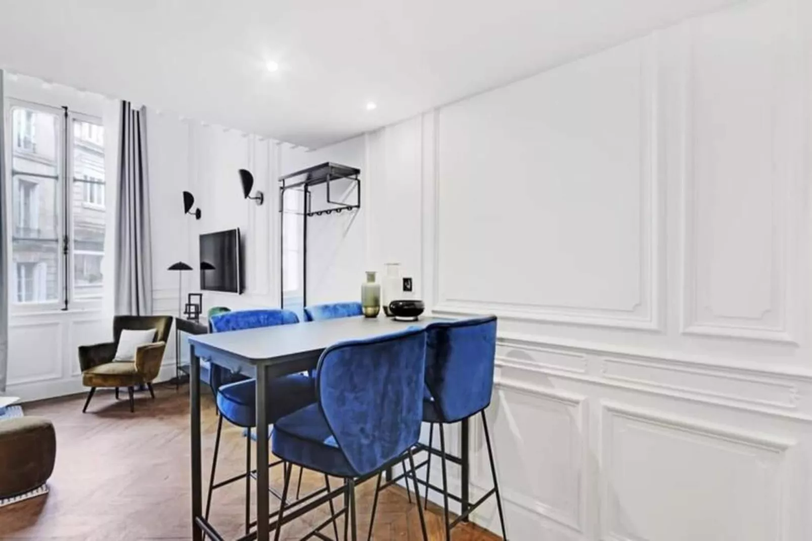 Maison Labruy&egrave;re - Familiale Aviau-Eetkamer