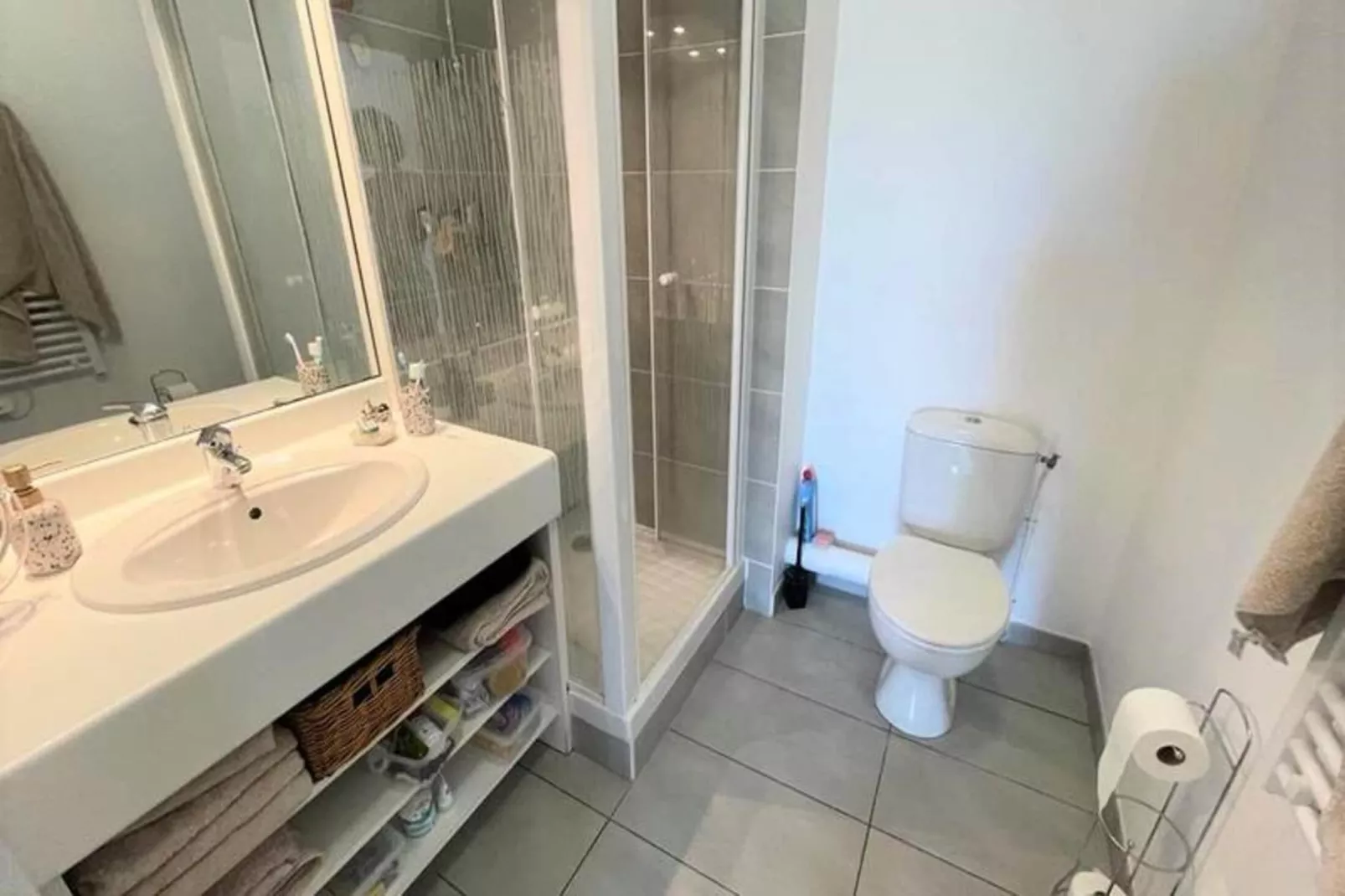 Résidence Bellevue-Badkamer