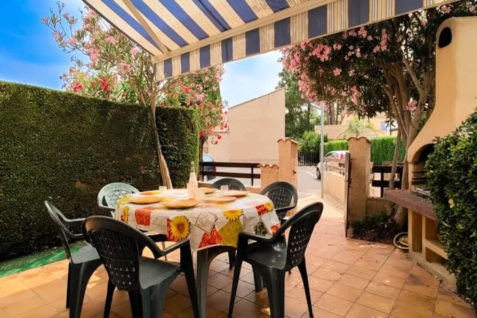 Maison De Vacances Climatis&eacute;e &agrave; 600m De La Plage-Image-tags.