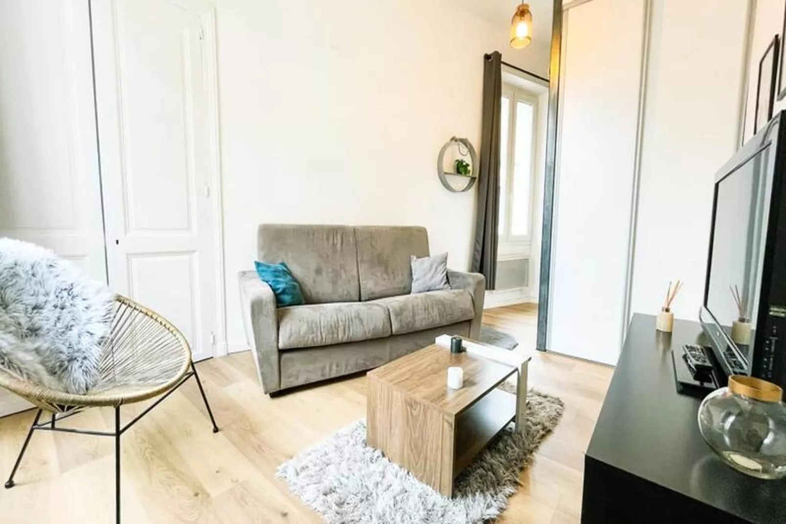 Le Nid D'altitude 🐦 - Studio Mezzanine - Tout &eacute;quip&eacute;-Woonkamer