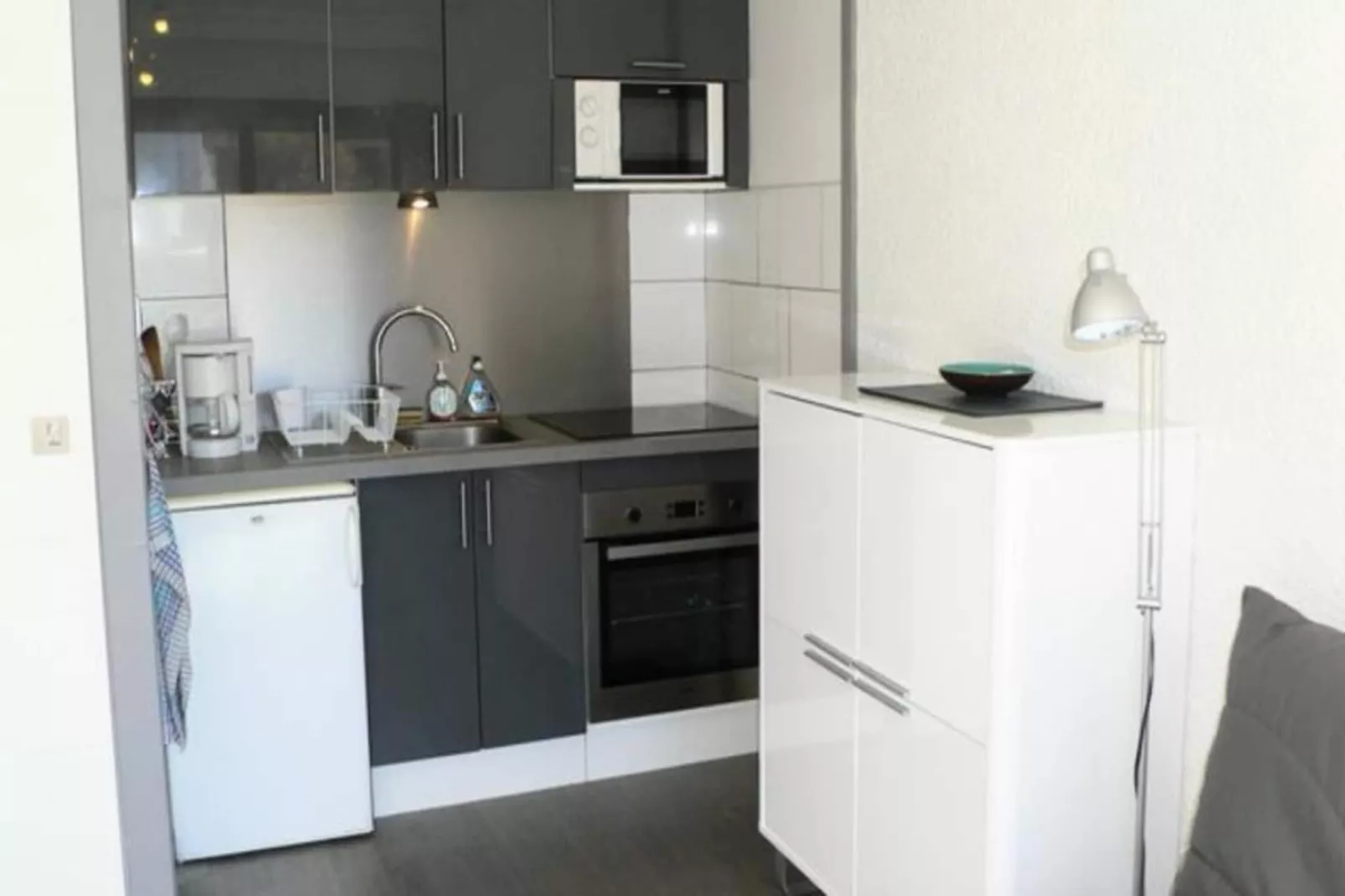 Résidence Samovar-Buitenkant zomer