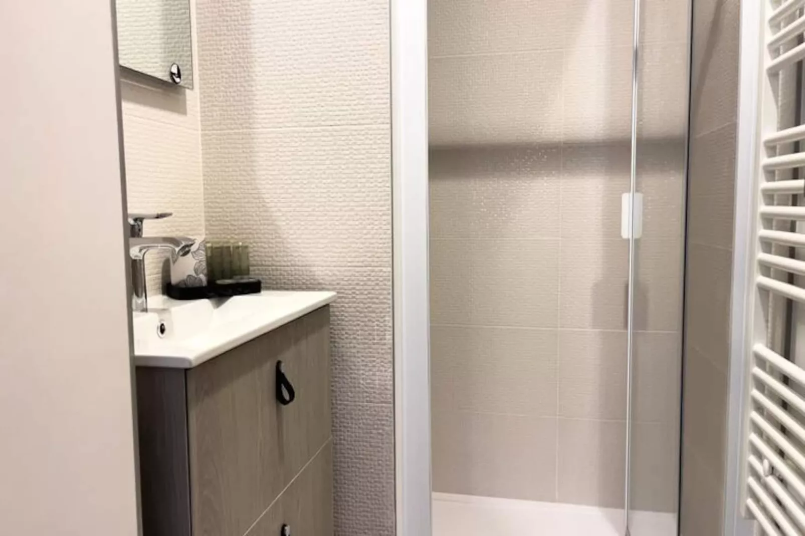 Maison R&eacute;gent & Spa - Apr&egrave;s L'oc&eacute;an-Image-tags.