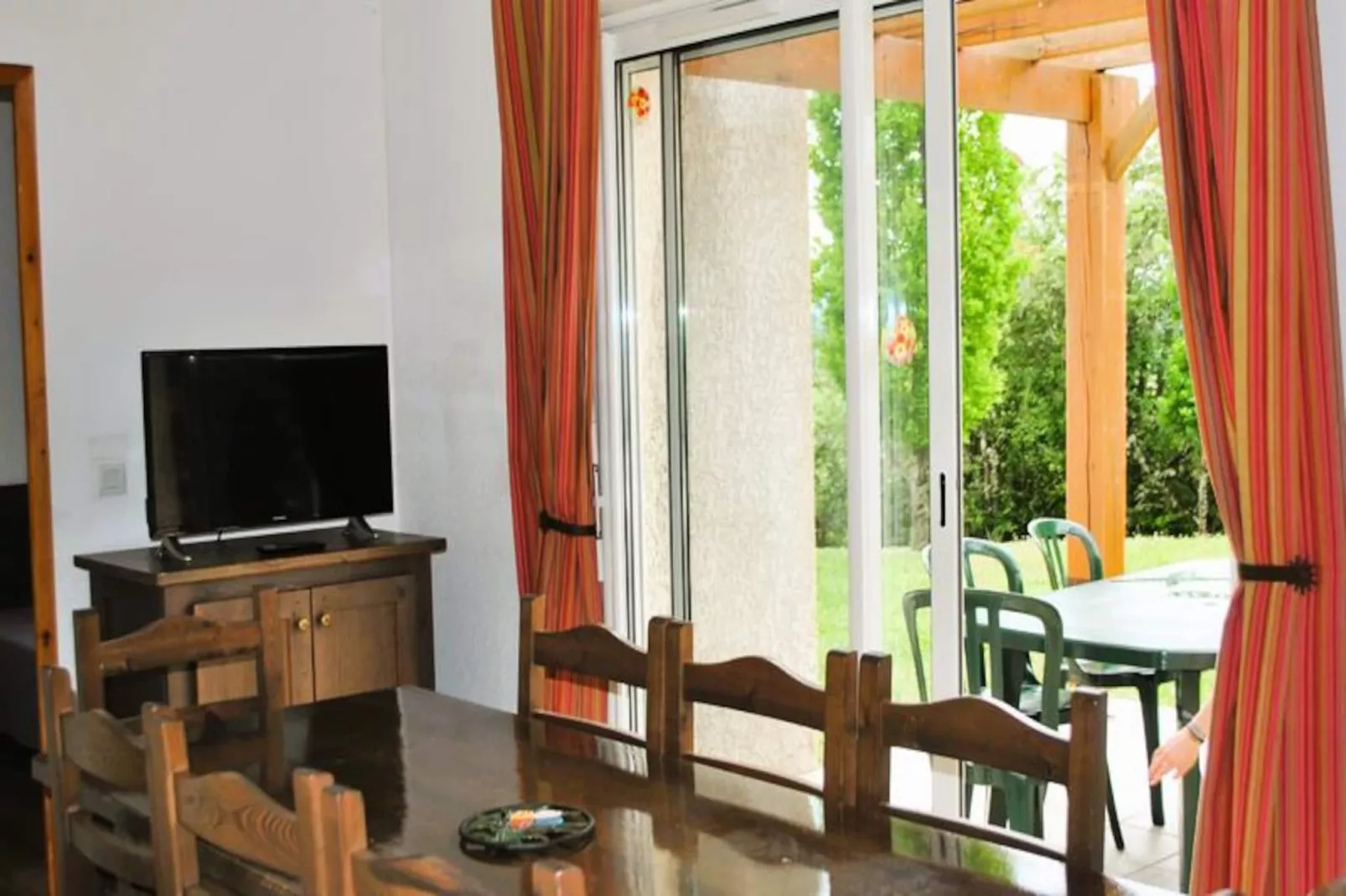 Résidence Le Domaine des Cazelles-Image-tags.