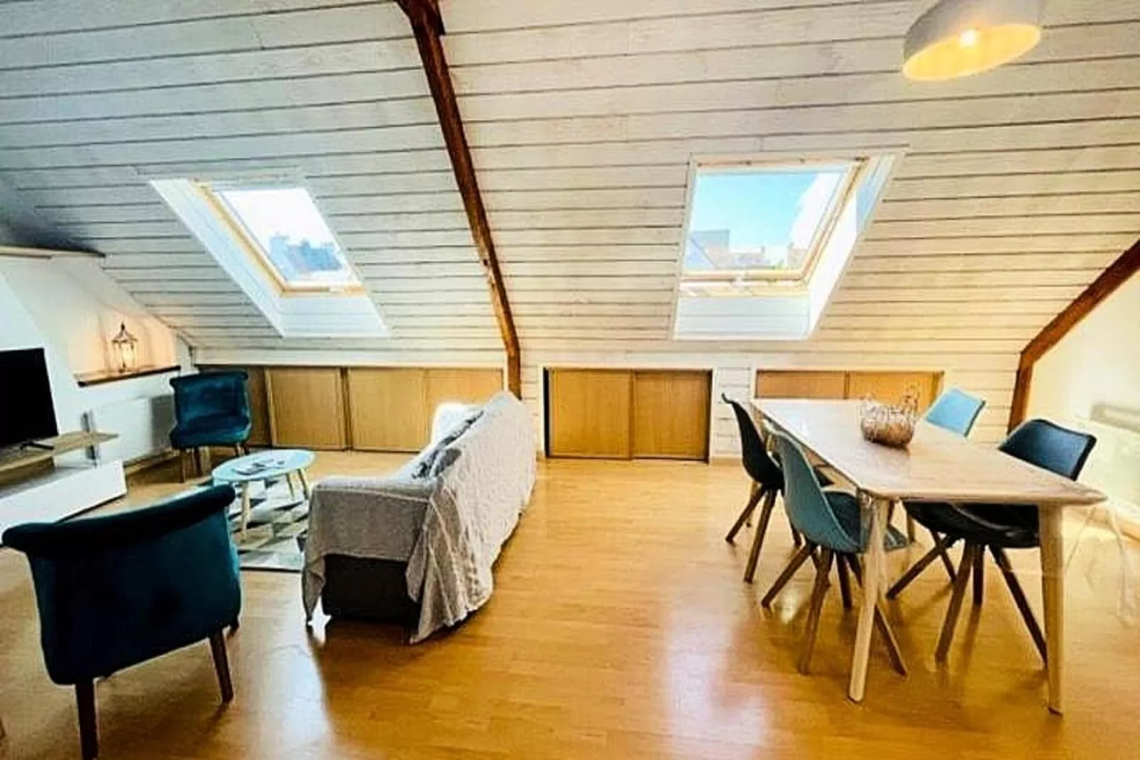 Résidence Rue De Port Haliguen-Eetkamer