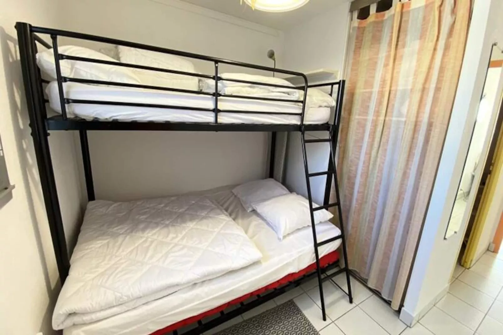 Résidence Les Loriots-Image-tags.