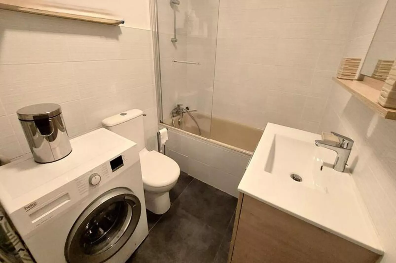 Résidence Le Commodore-Badkamer