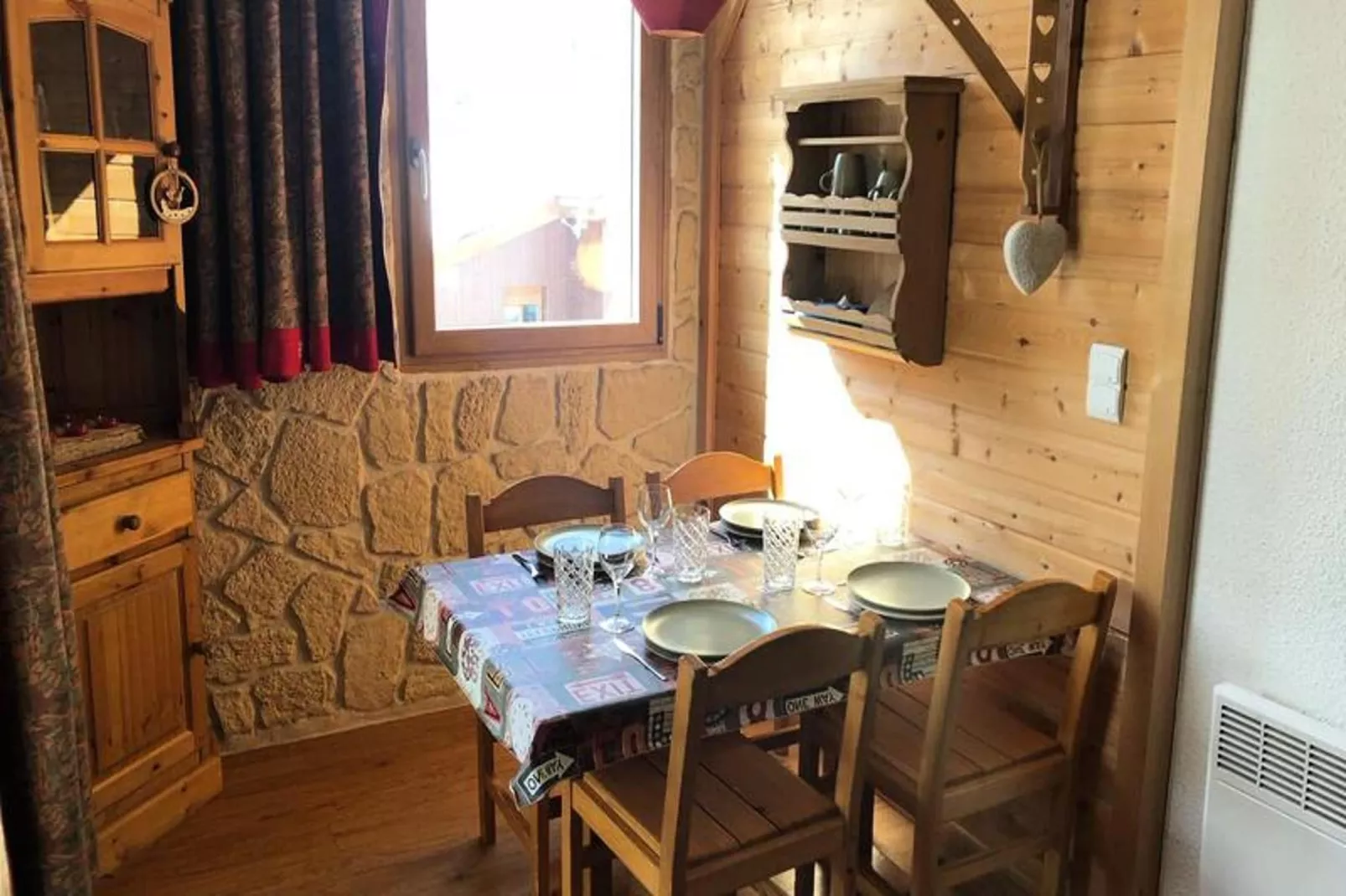 Résidence Clairiere-Eetkamer