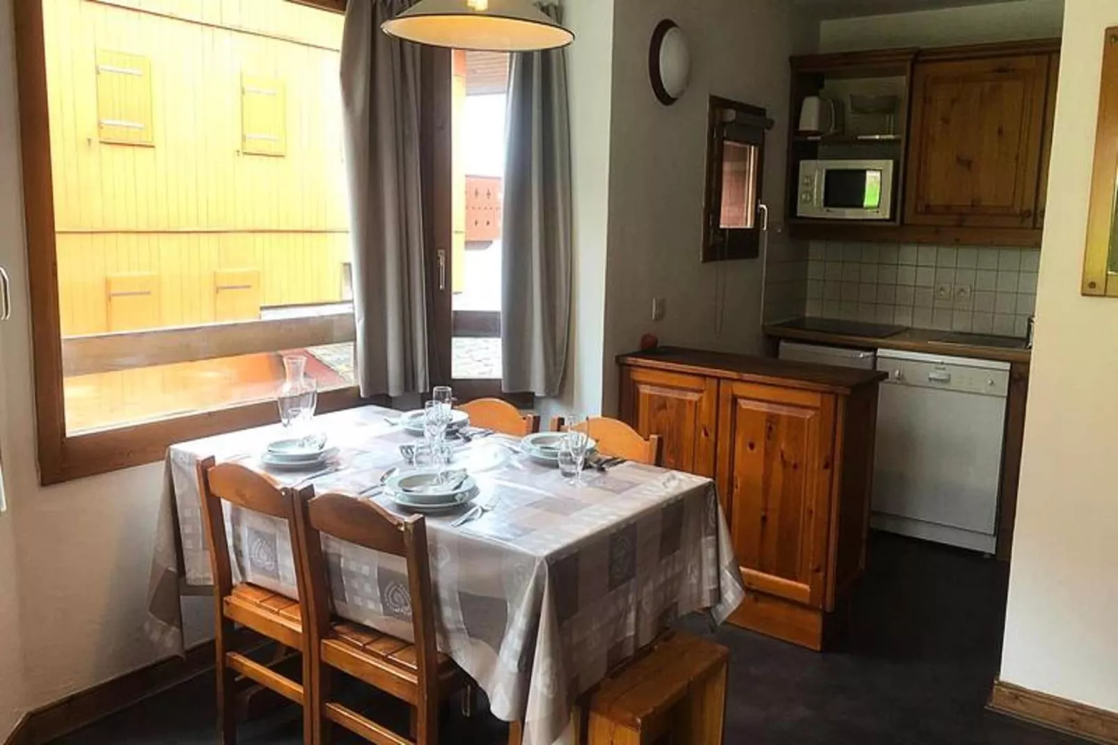 Résidence Athamante - Eetkamer