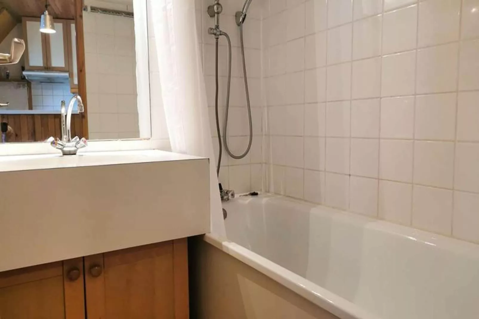 Résidence Clairiere-Badkamer