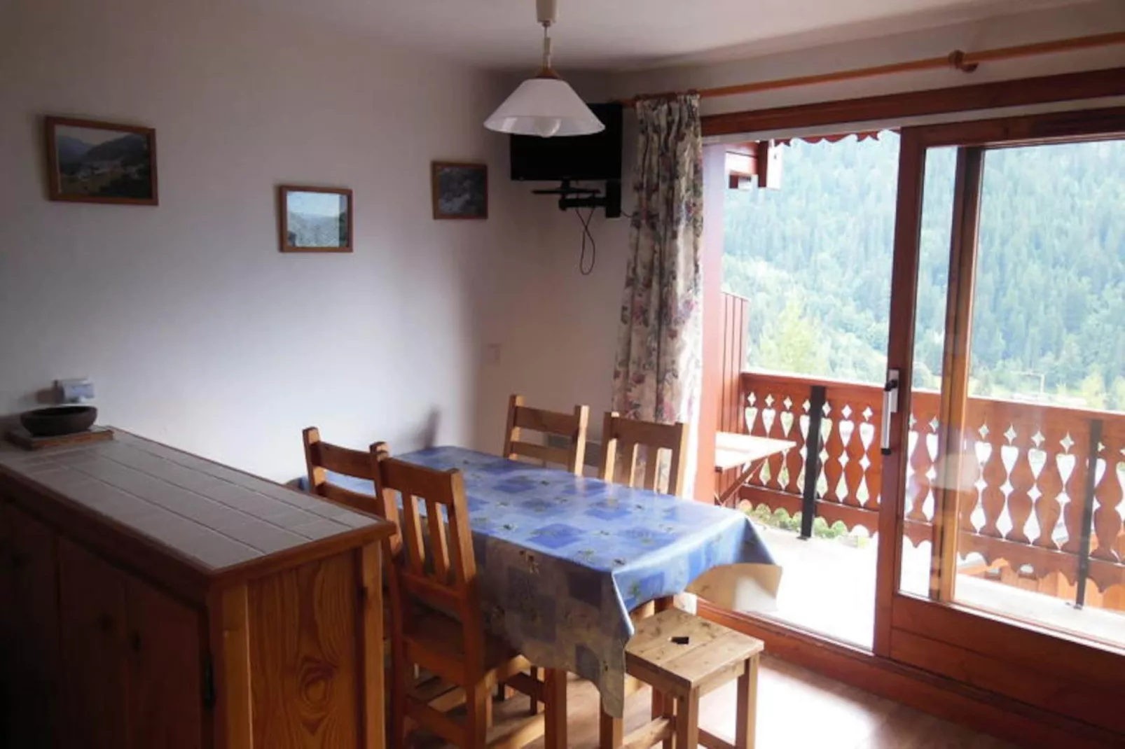 Résidence Le Chardonnet-Image-tags.