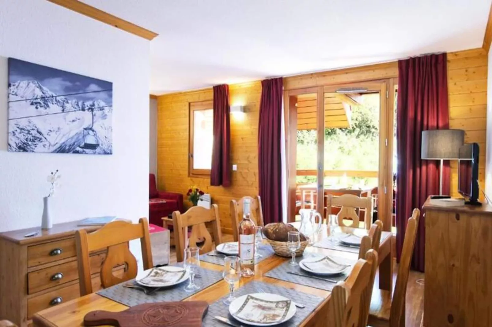 Résidence Odalys Le Hameau et Les Chalets de la Vallée d'Or***-Image-tags.