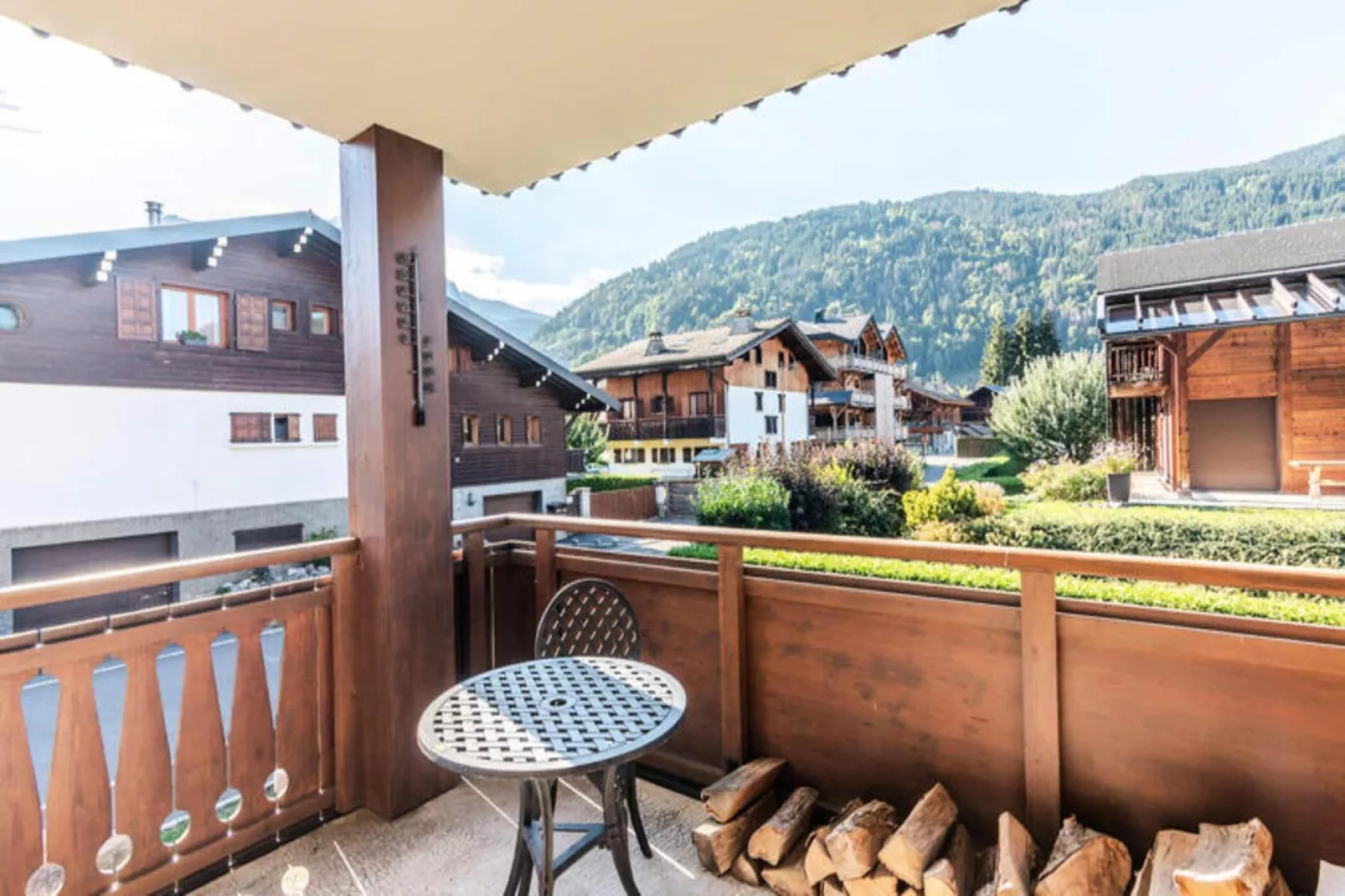 Résidence Les Cordettes-Buitenkant zomer