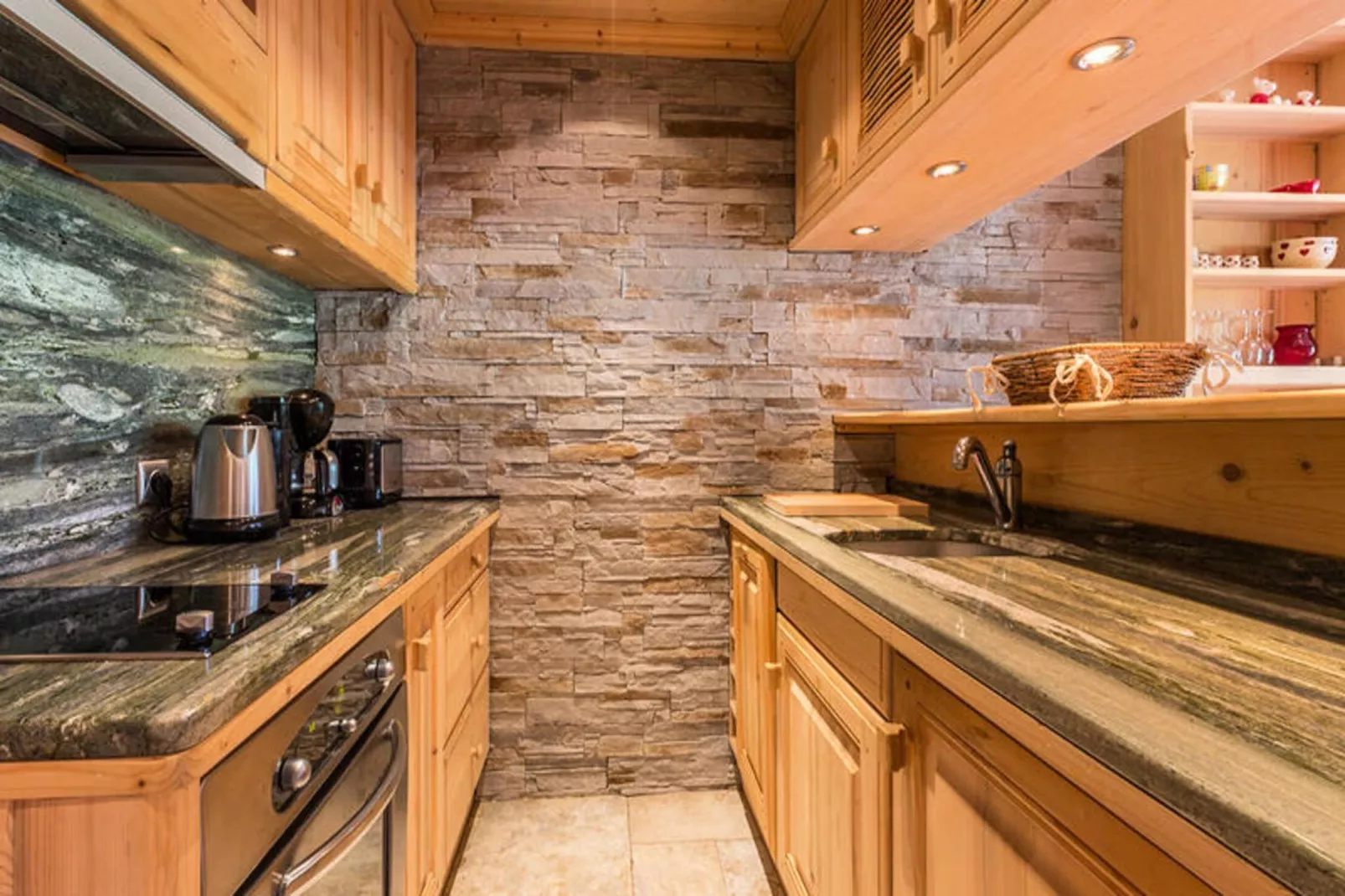 Résidence Aiguille Verte-Buitenkant zomer