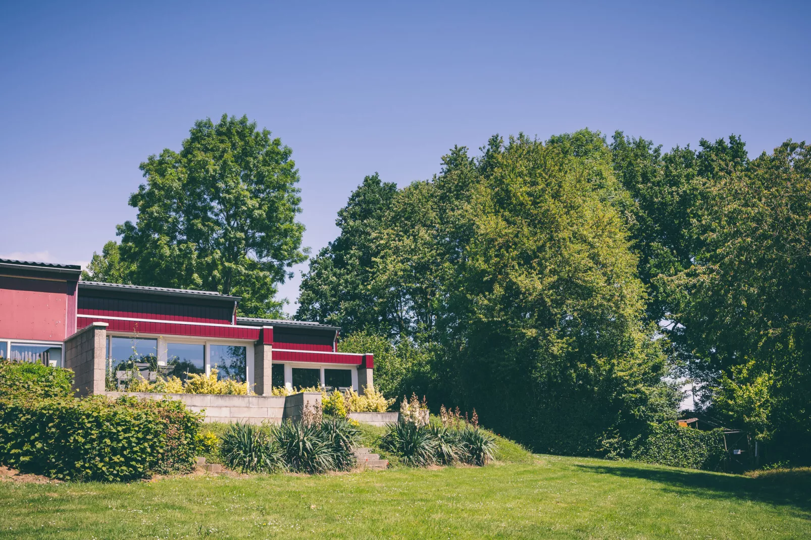 Bungalowpark Schin op Geul 3-Buitenkant zomer