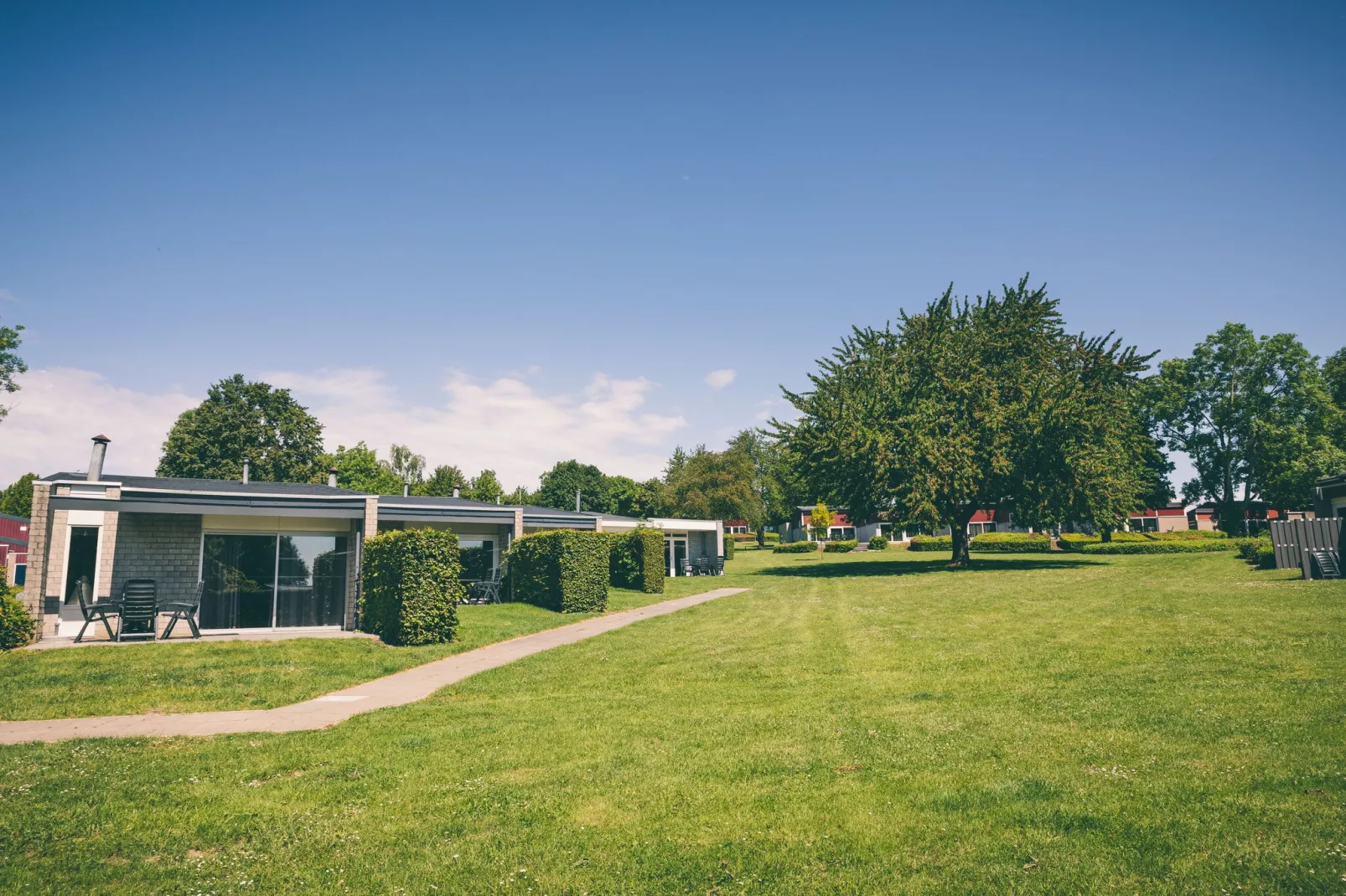 Bungalowpark Schin op Geul 3-Gebieden zomer 1km