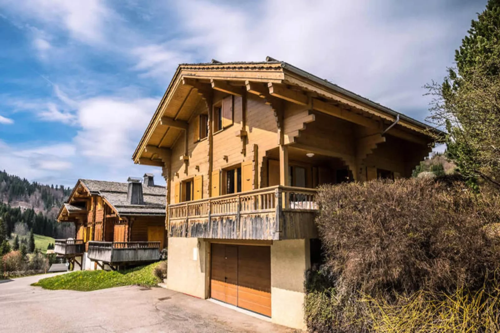 Chalet Gotty Joly L'bele-Buitenkant zomer