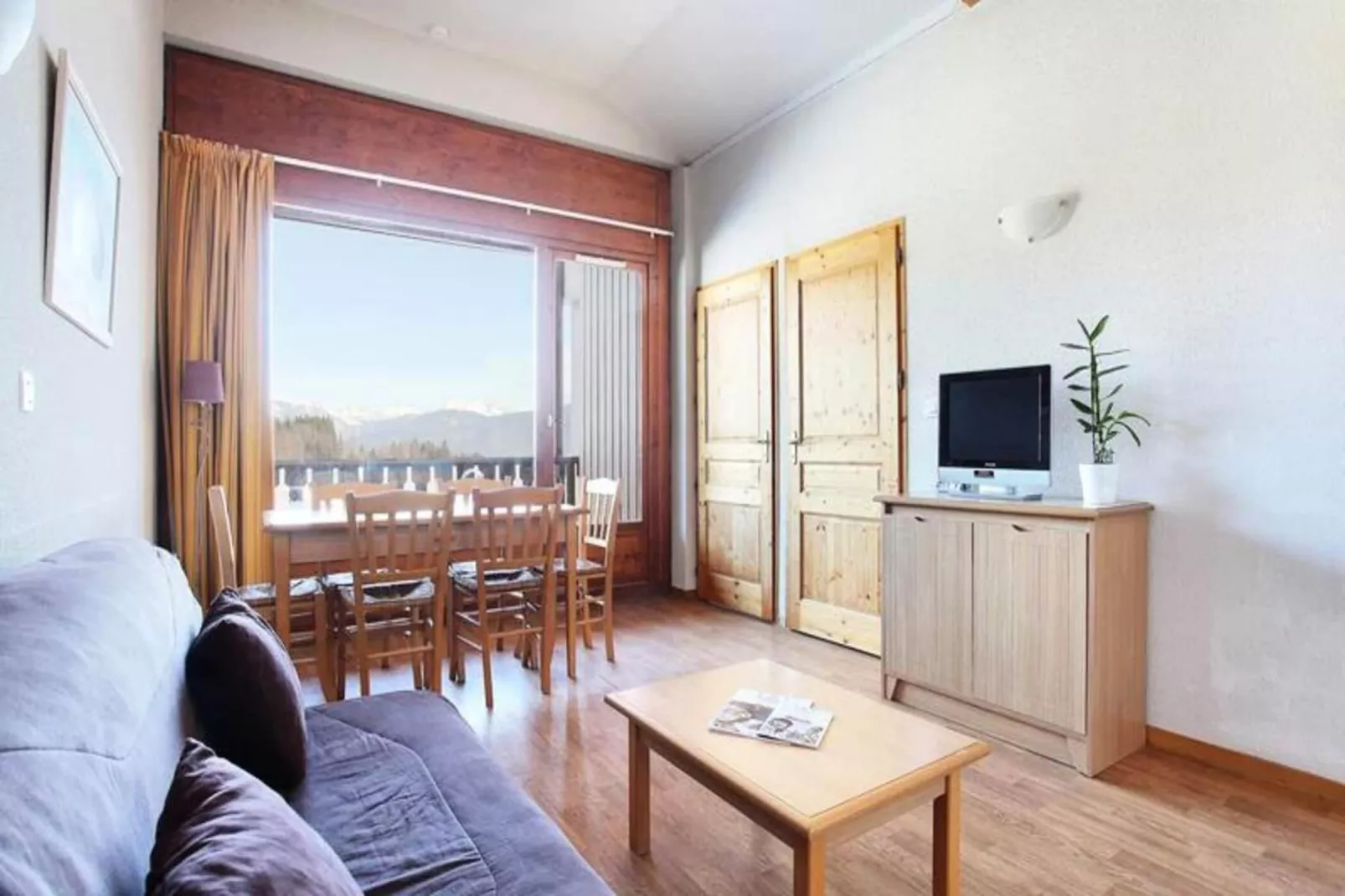 Résidence Odalys Le Buet**-Buitenkant zomer