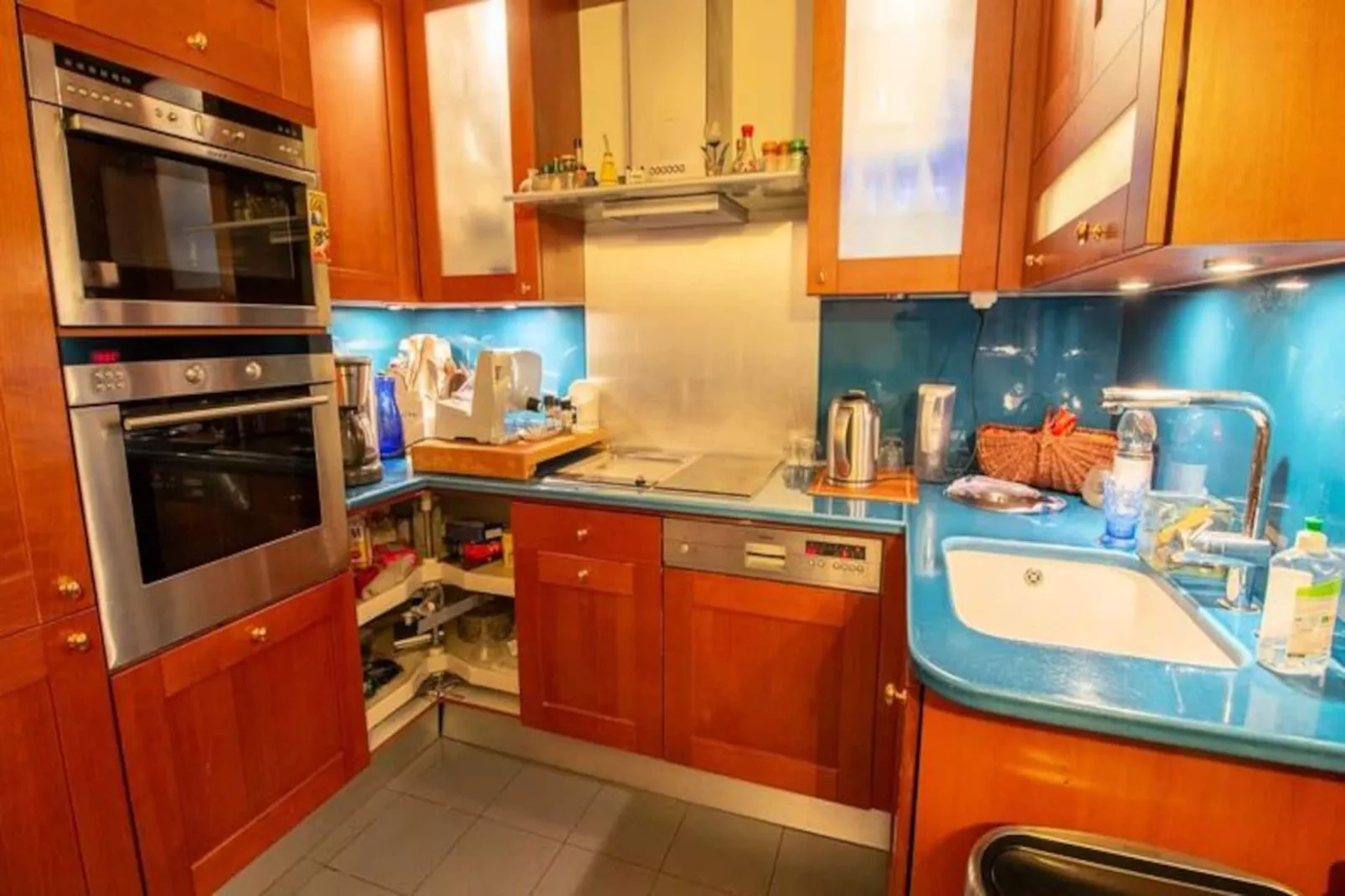 Maison Et Jardin &agrave; Paris-Image-tags.