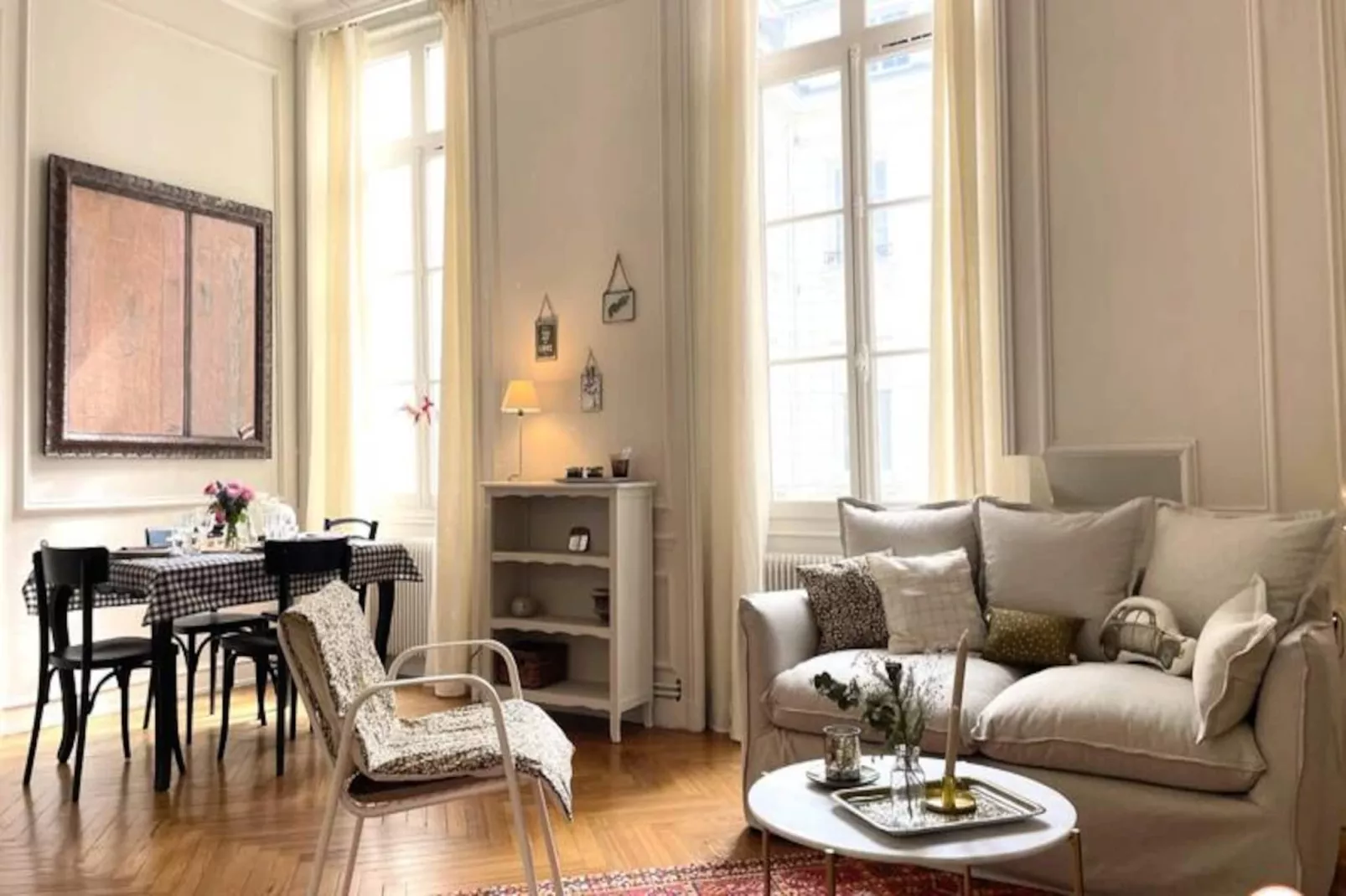 🌟 Le Crosne - Parking - Standing - Calme-Image-tags.