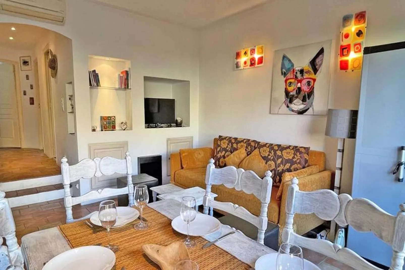 Résidence Vieille Ville-Eetkamer