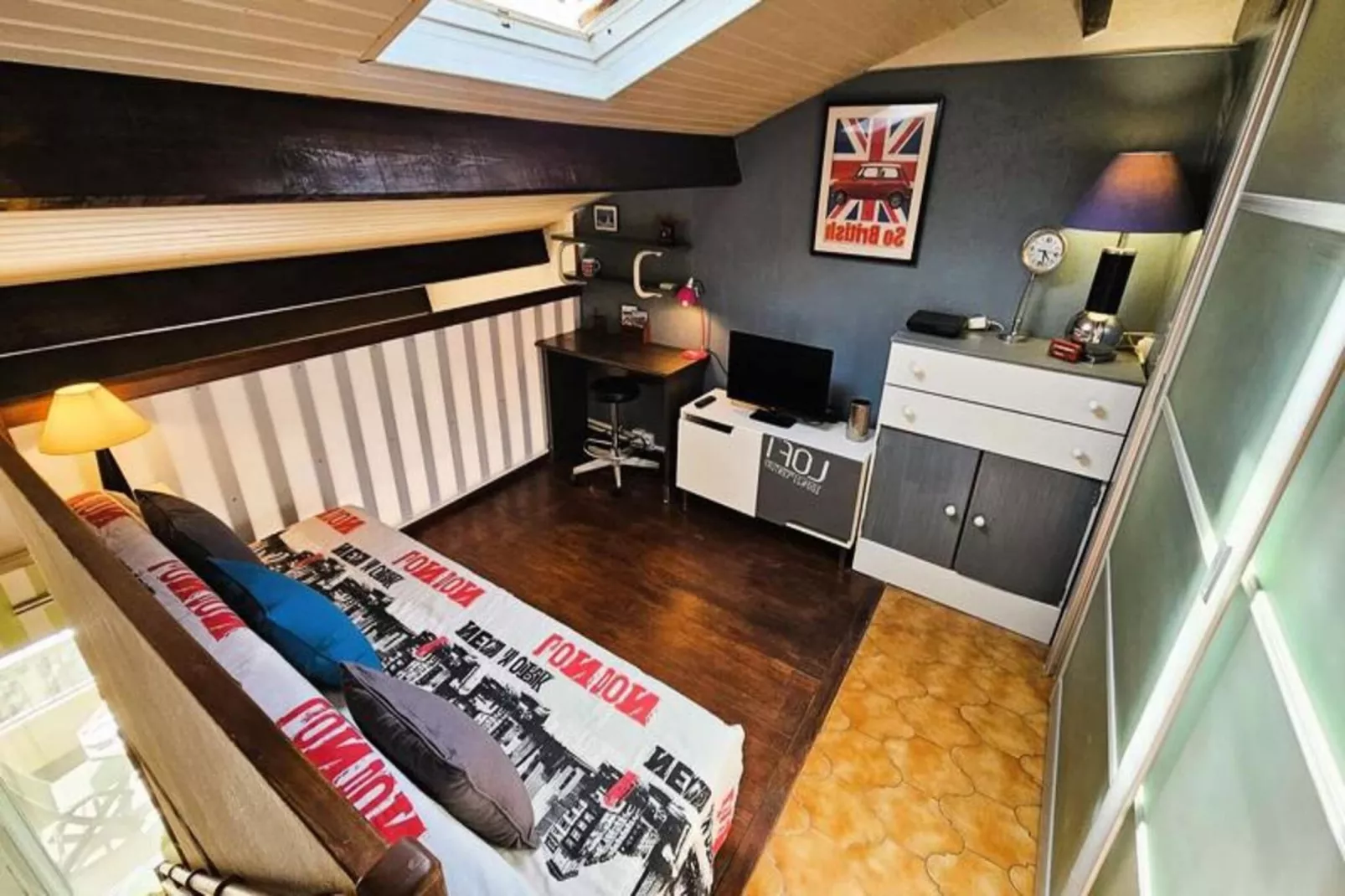 Résidence Pinson-Badkamer