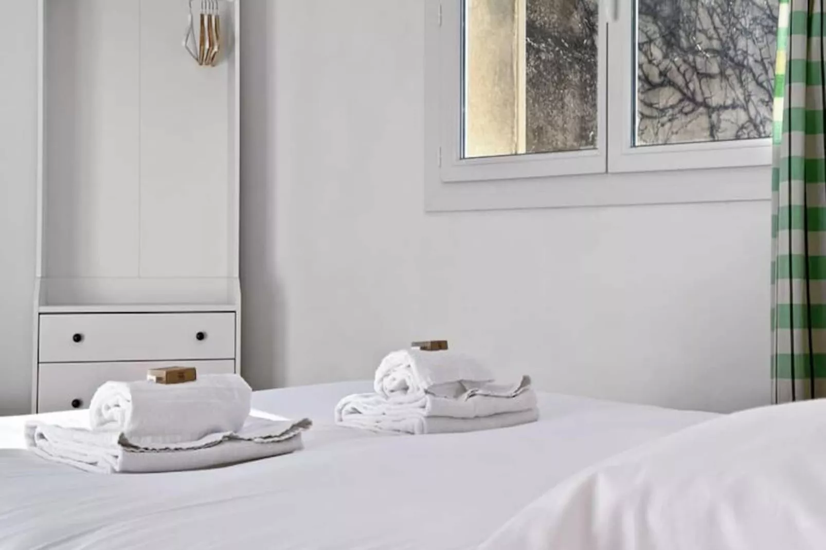 Maison Alena I Electio-Image-tags.