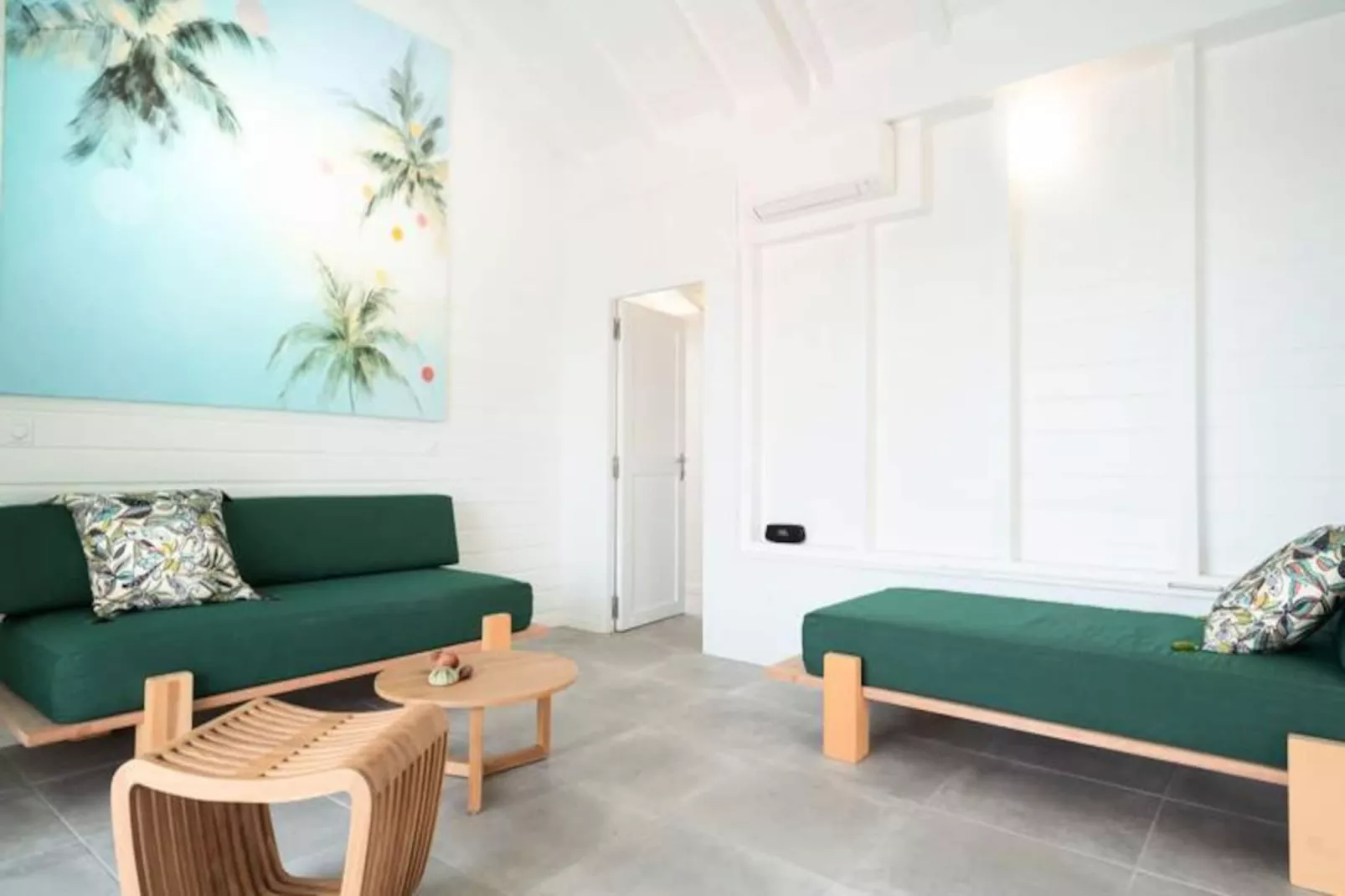 Villa Rackam-Image-tags.