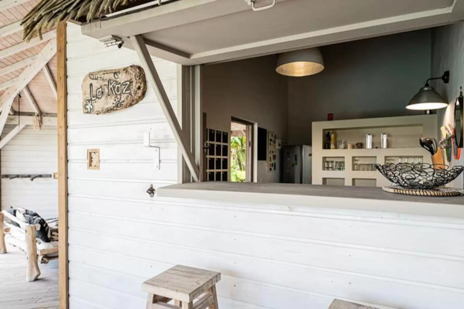 Villa Lakaz-Image-tags.