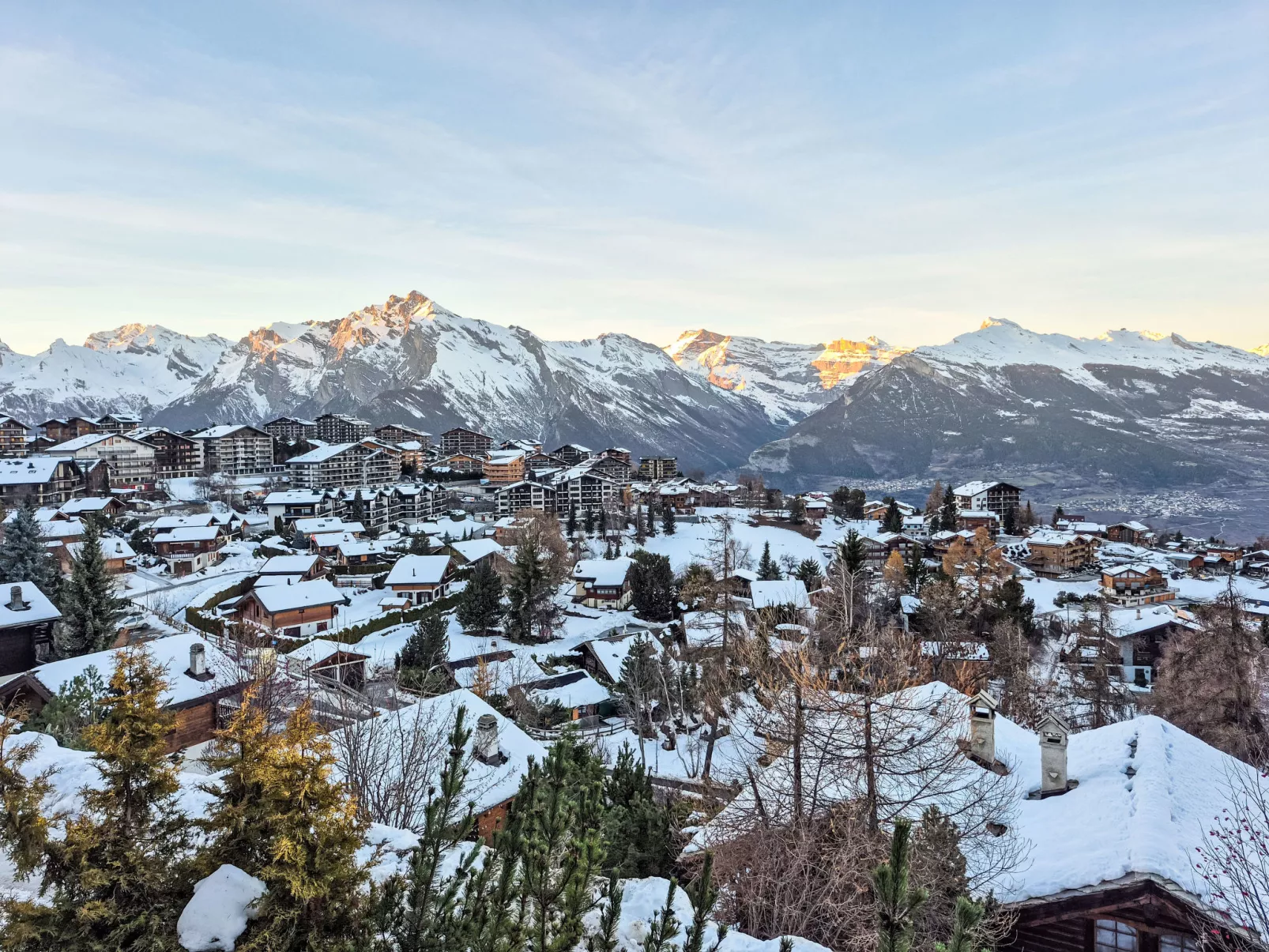 Panorama des Cimes-Buiten