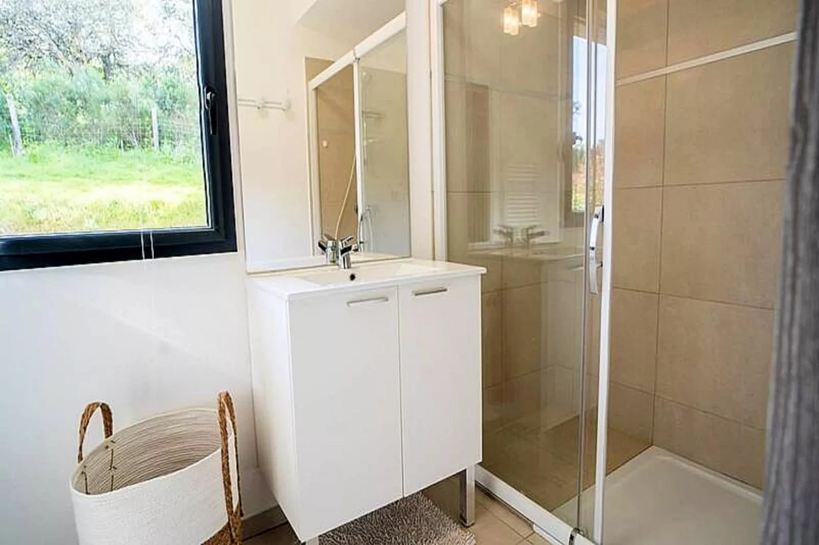 Résidence Saint Joseph-Badkamer