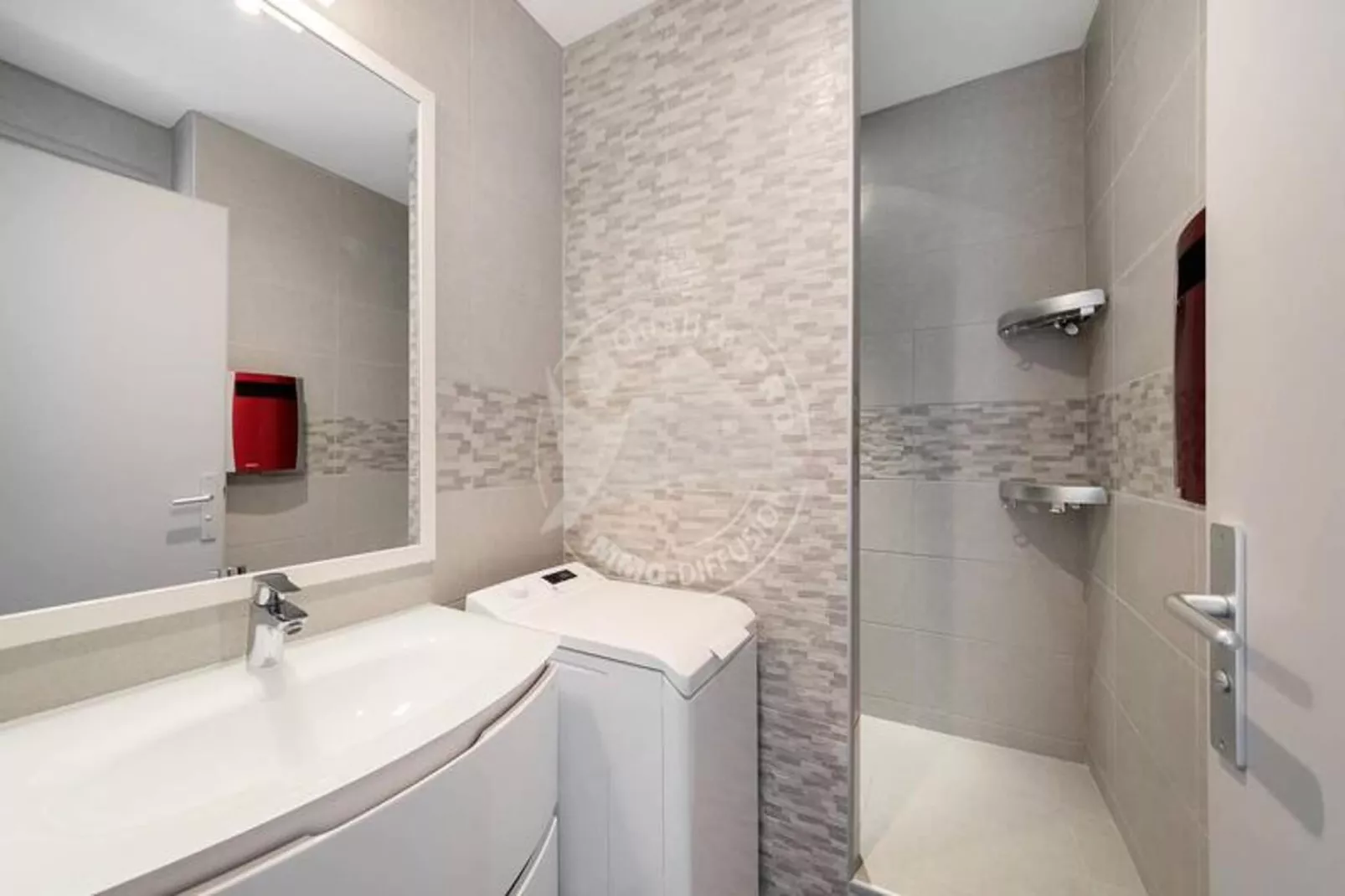 Résidence "le Commodore"-Badkamer