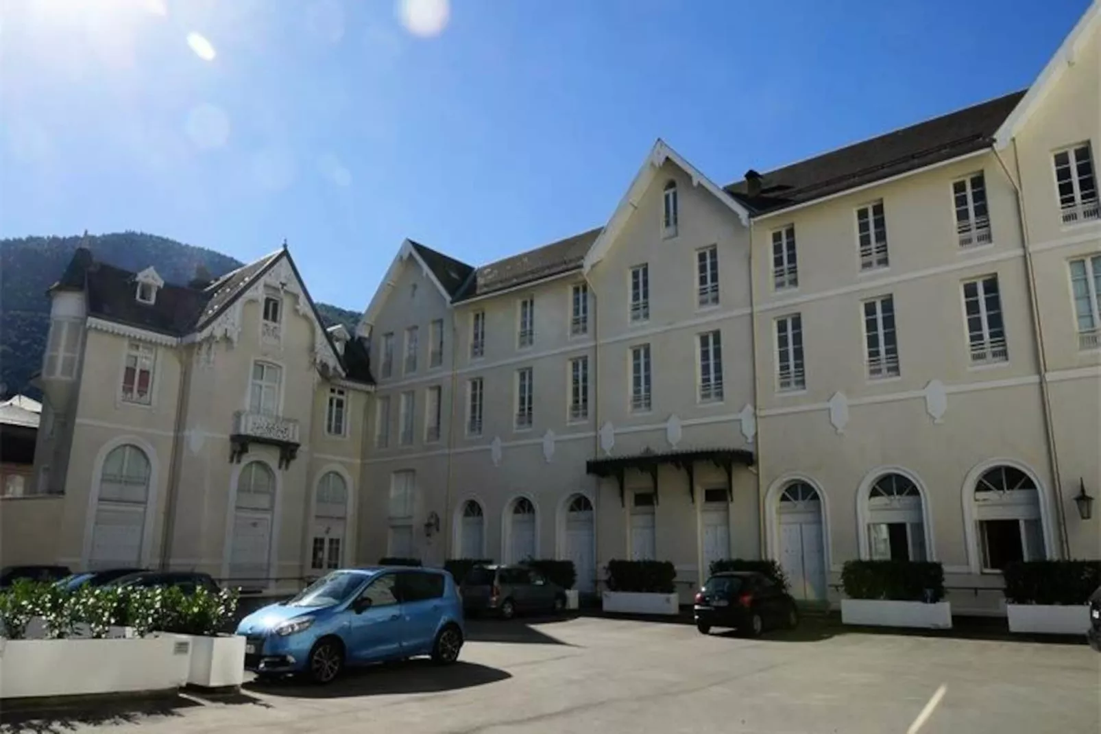 Résidence Sacaron 1-Image-tags.