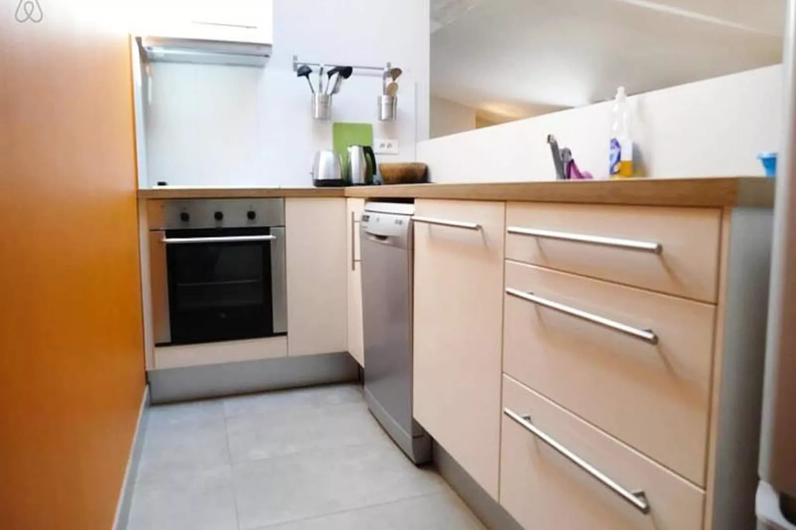 Superbe T2 De Qualit&eacute; Et R&eacute;nov&eacute;, Au Jardin Public, Pour 4 Personnes-Woonkamer