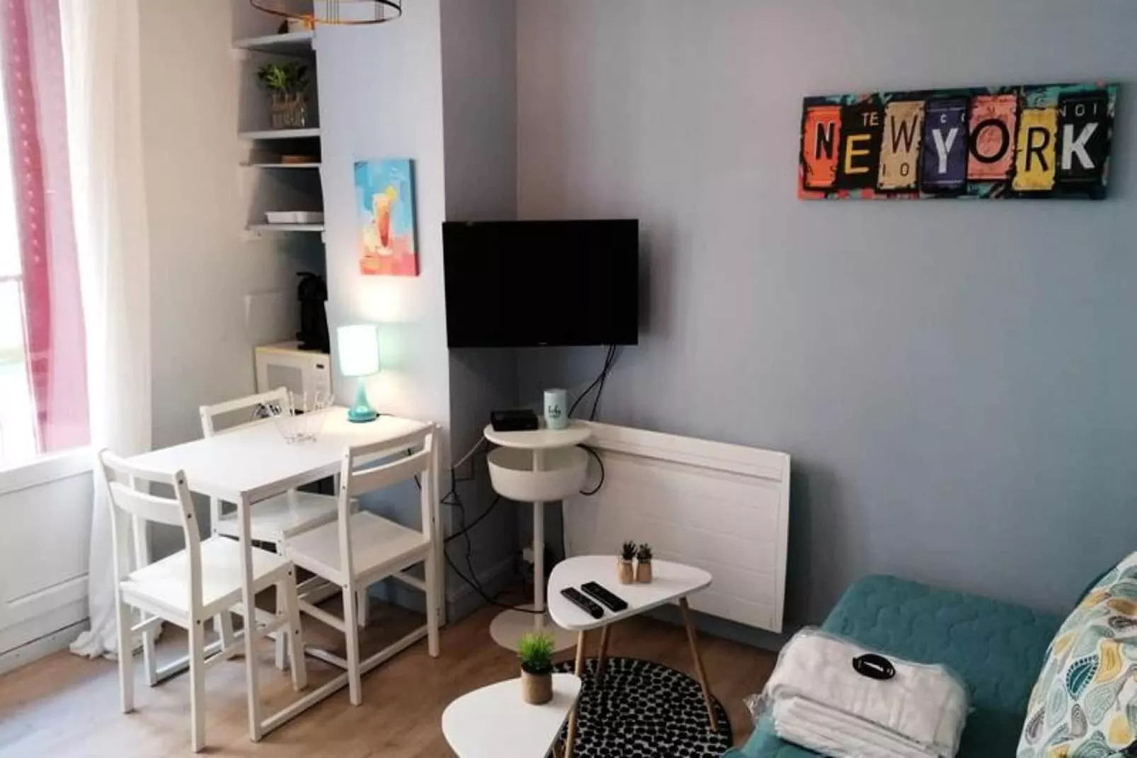 | Le Maginot 🍃 | Caserne De Bonne-Eetkamer