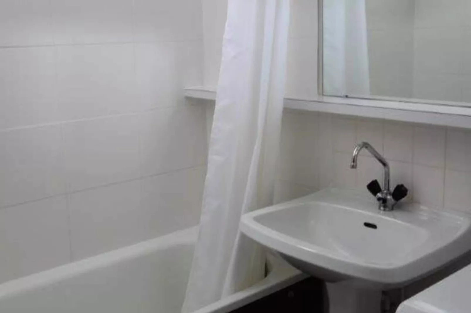 Résidence Kandahar-Badkamer