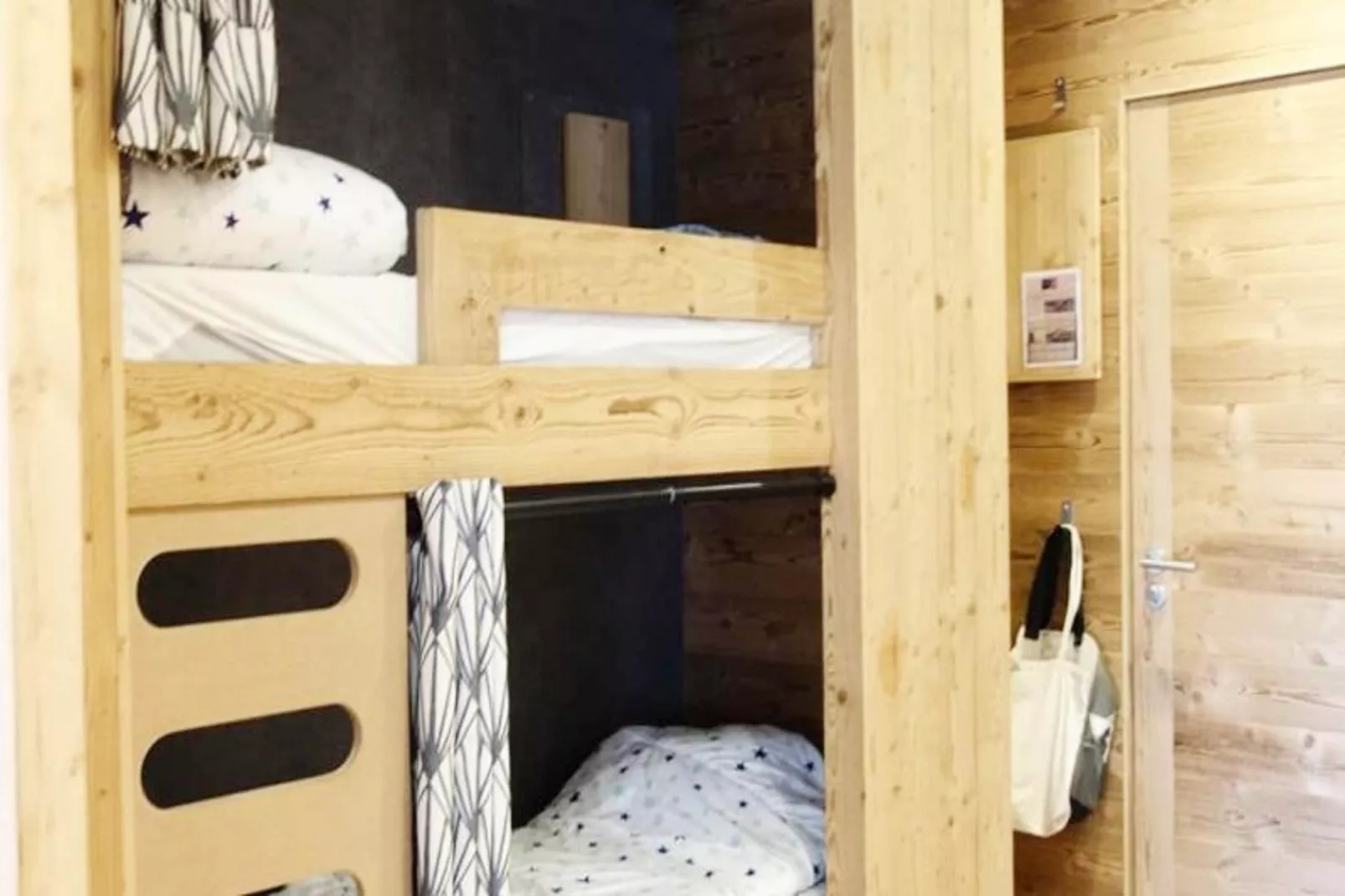 Résidence Menandiere-Slaapkamer