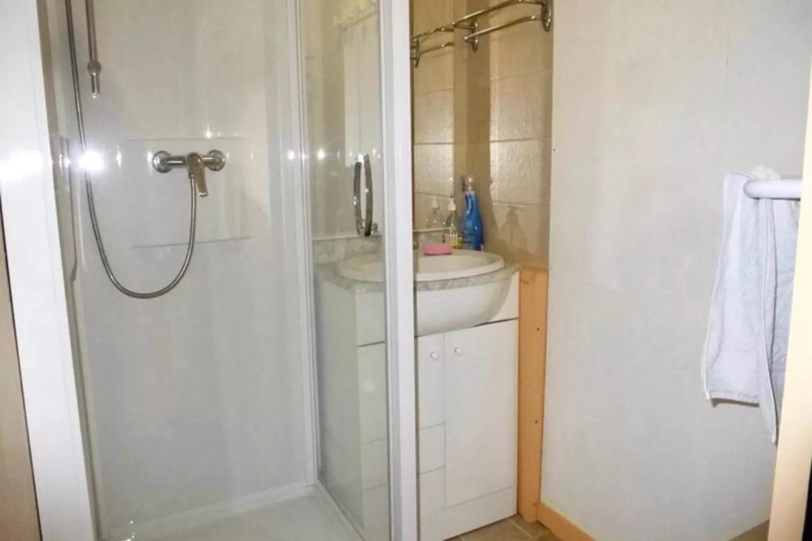 Résidence Neouvielle-Eetkamer