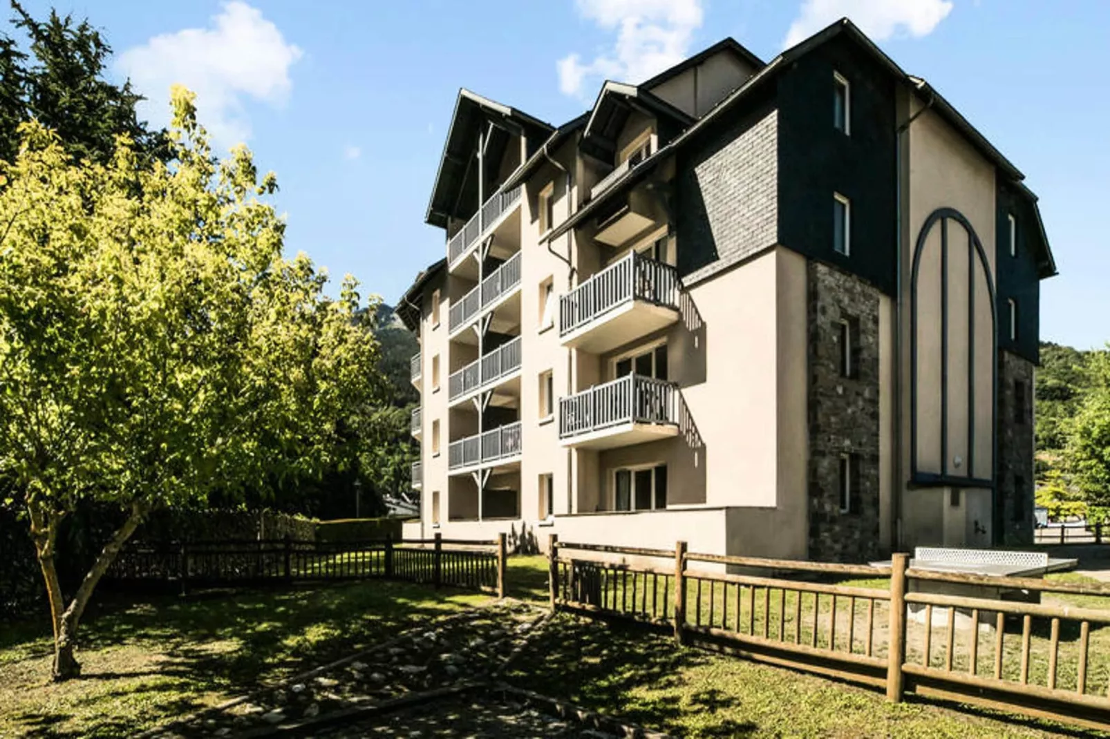 Résidence Les Rives de L'Aure - maeva Home-Buitenkant zomer