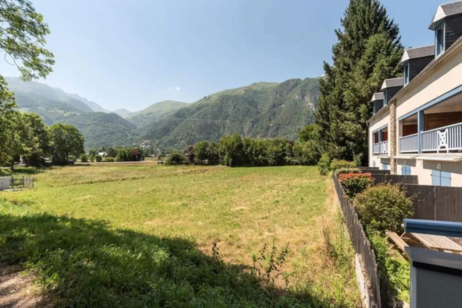 Résidence Autun-Image-tags.